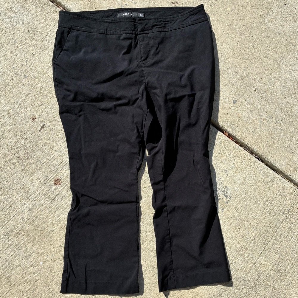 Torrid Crop Wear to Work Pants Size 18